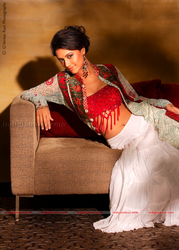 Mamta Mohandas Photoshoot Actress hd photo